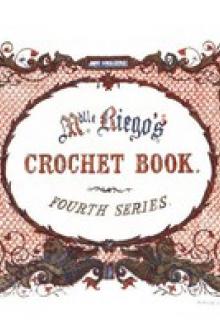 The Crochet Book by Eléonore Riego de la Branchardière